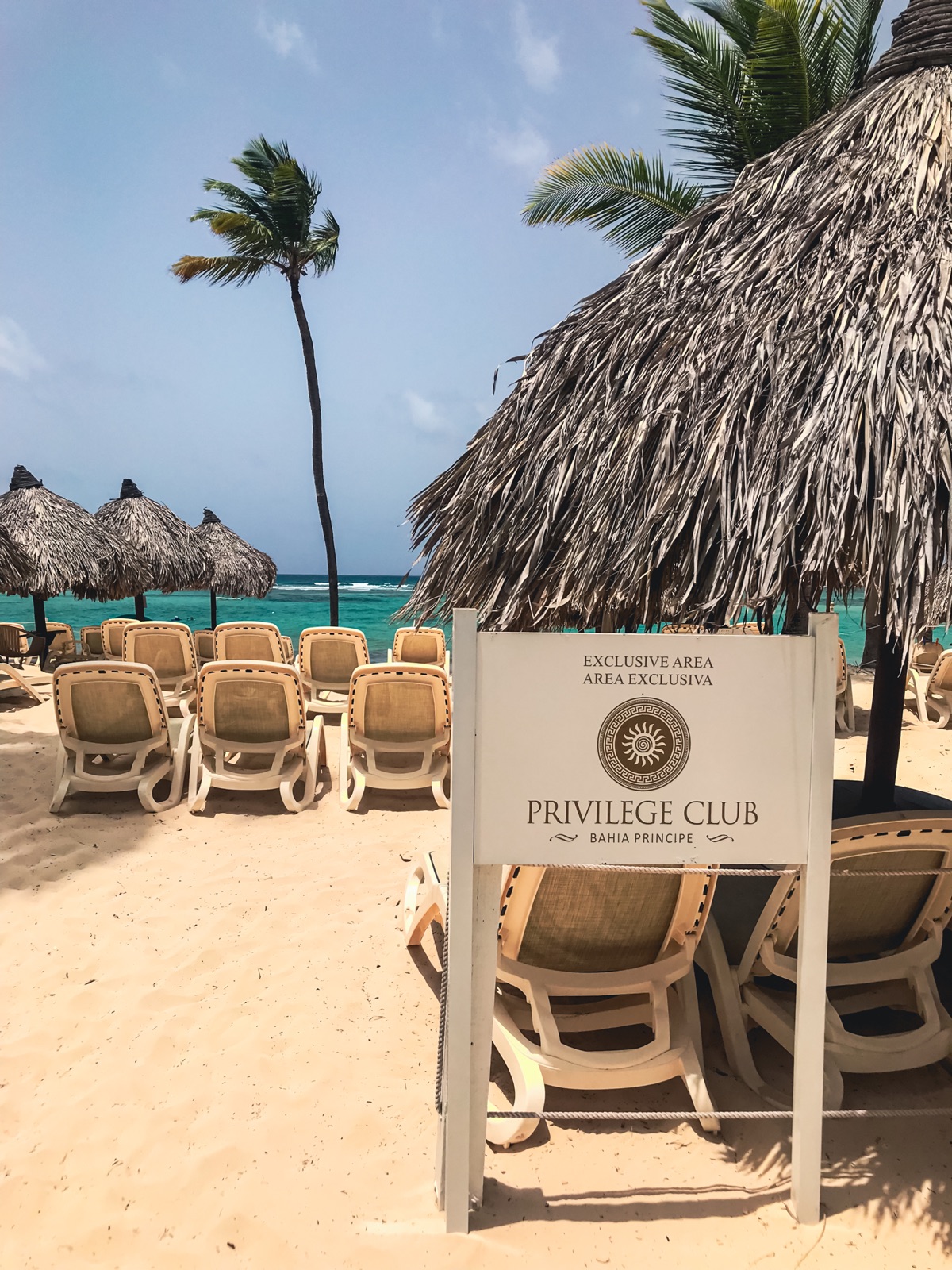 Hospitalidad frente al mar, Bahia Principe Luxury Esmeralda · Punta Cana